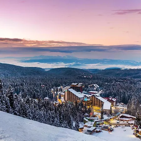 Sunny Two Bedroom 12 In Tulip , Flora - Prime Location! Apartamento Borovets