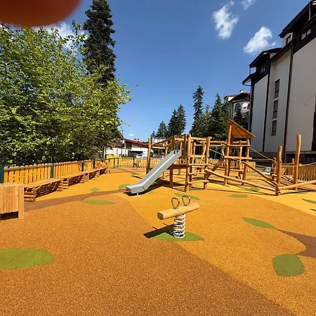 Апартаменты Sunny Two Bedroom 12 In Tulip , Flora - Prime Location! *